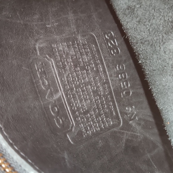 Vintage Coach. Crossbody excellent condition. - Picture 5 of 13